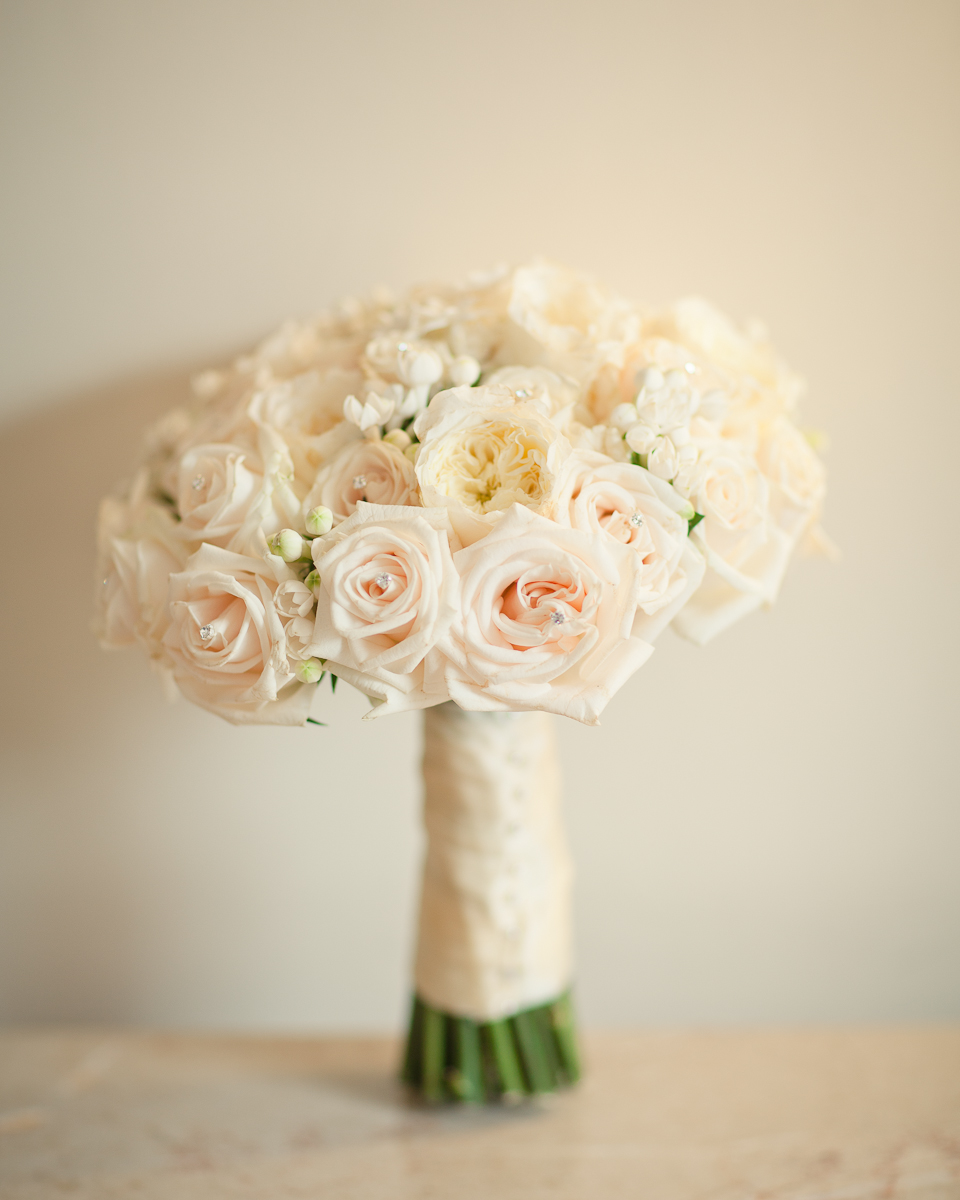 pale pink roses wedding bouquet 